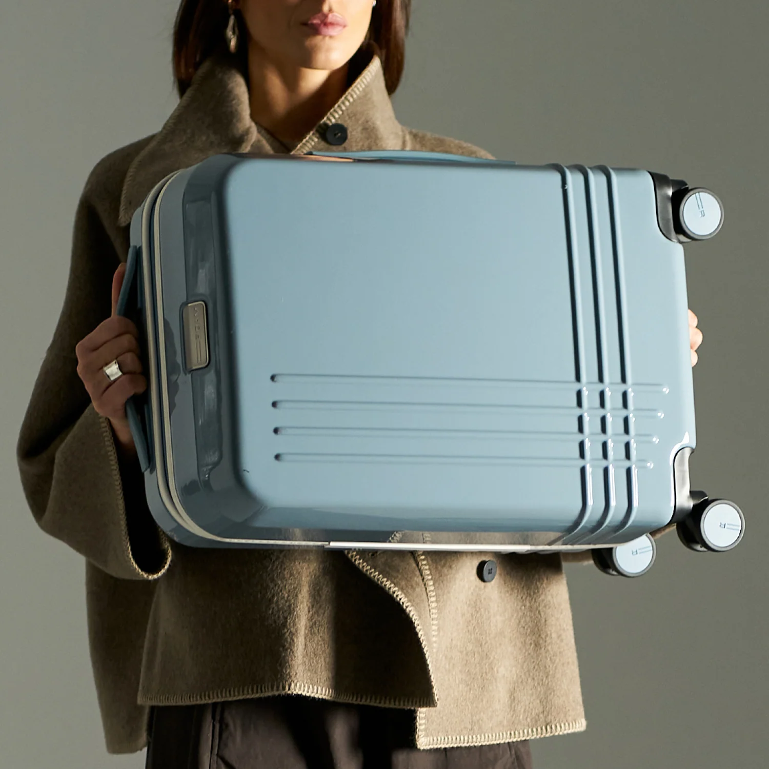 Large Carry-On - Image 5