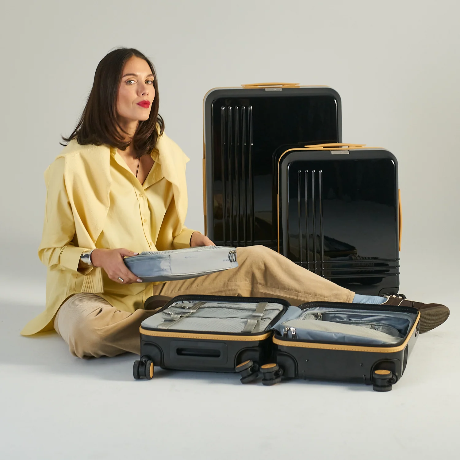 Large Check-In Expandable - Image 15