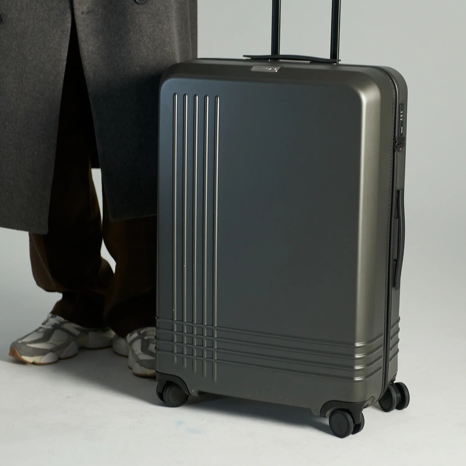 Large Check-In Expandable - Image 42